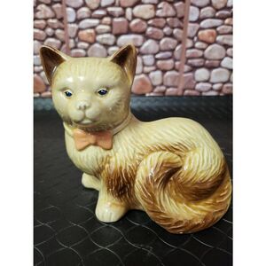 Brazil Pottery Blue Eyed Cat Decor Pink Bow Tie Fancy Cat